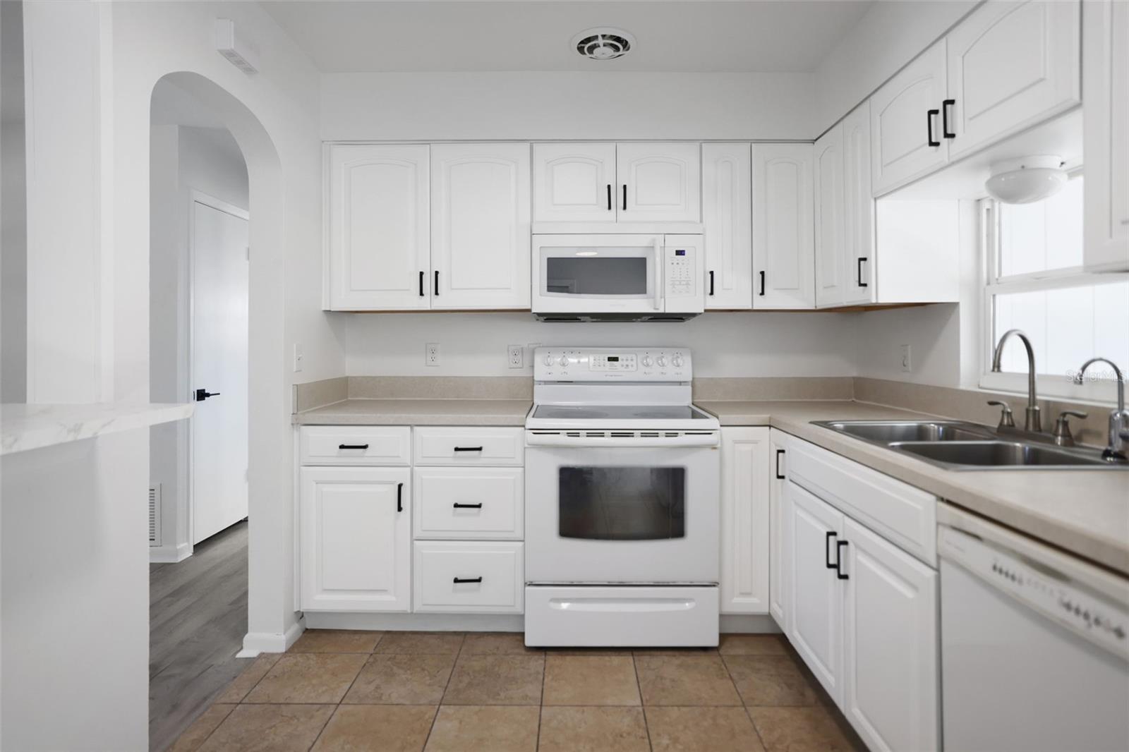 BREEZY ACRES PARK - Residential