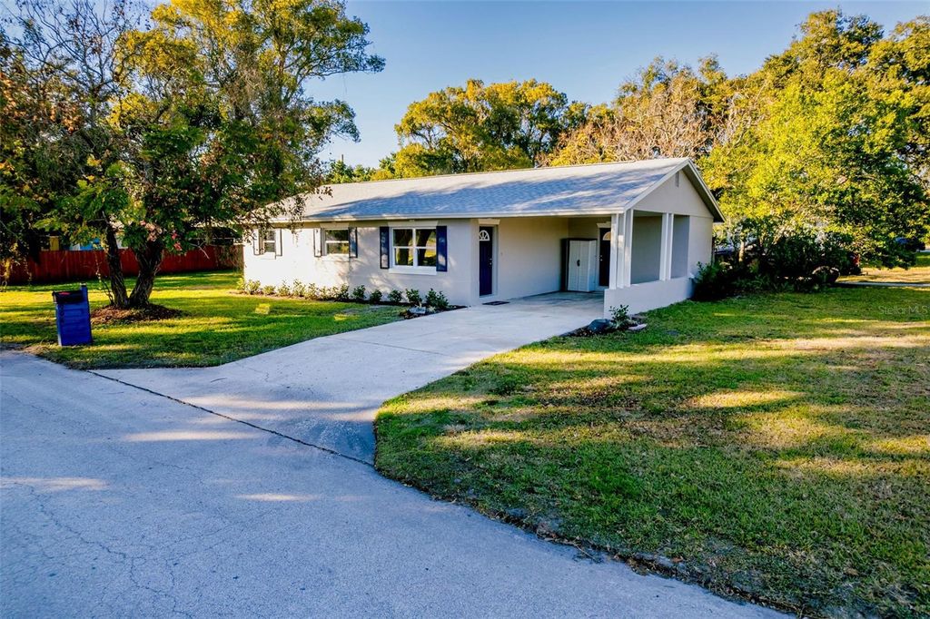 Photo of 904 W 22nd Street, Sanford, FL 32771 (MLS # O6375067)