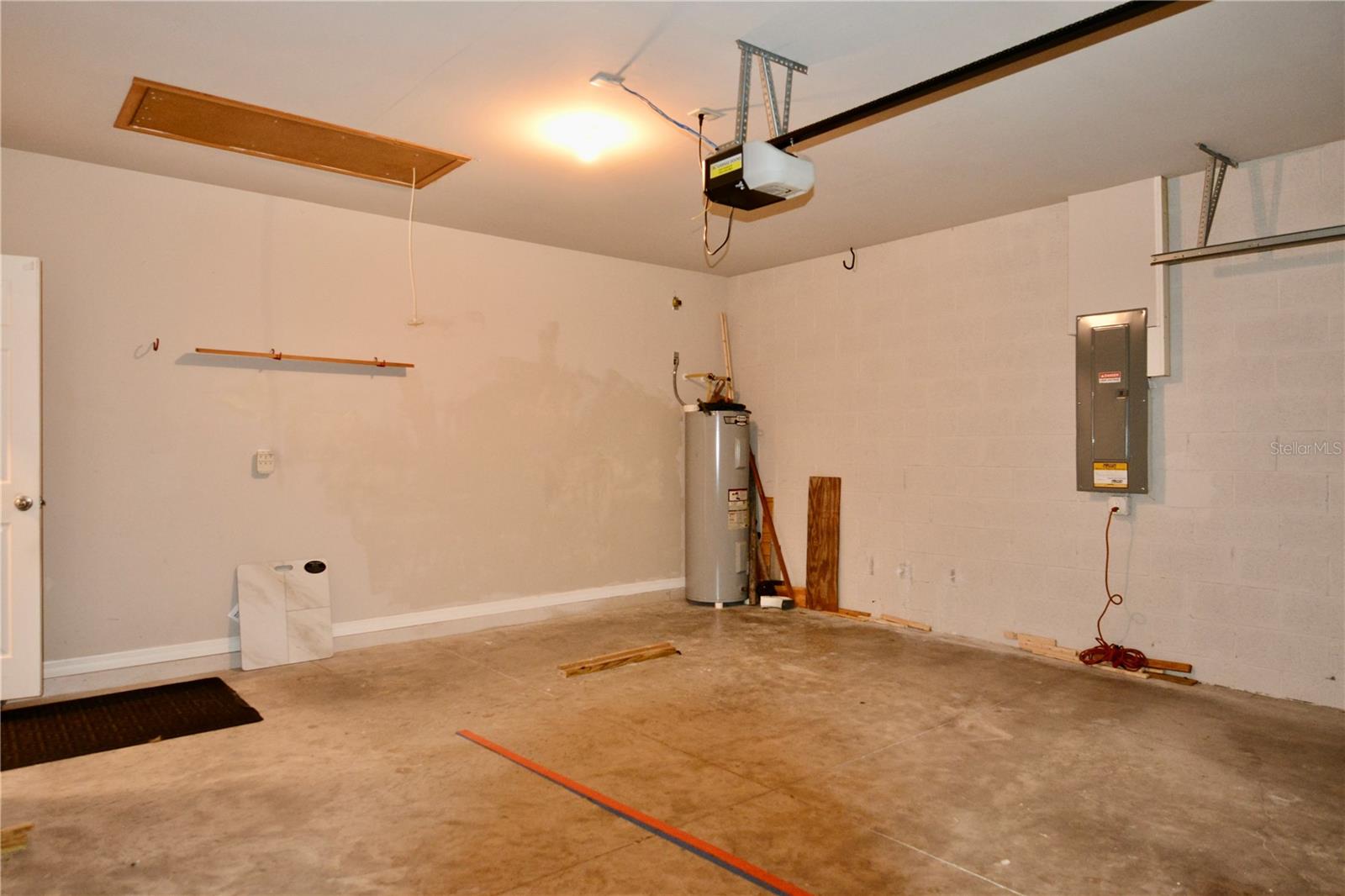 WATERFORD ESTATES - Residential