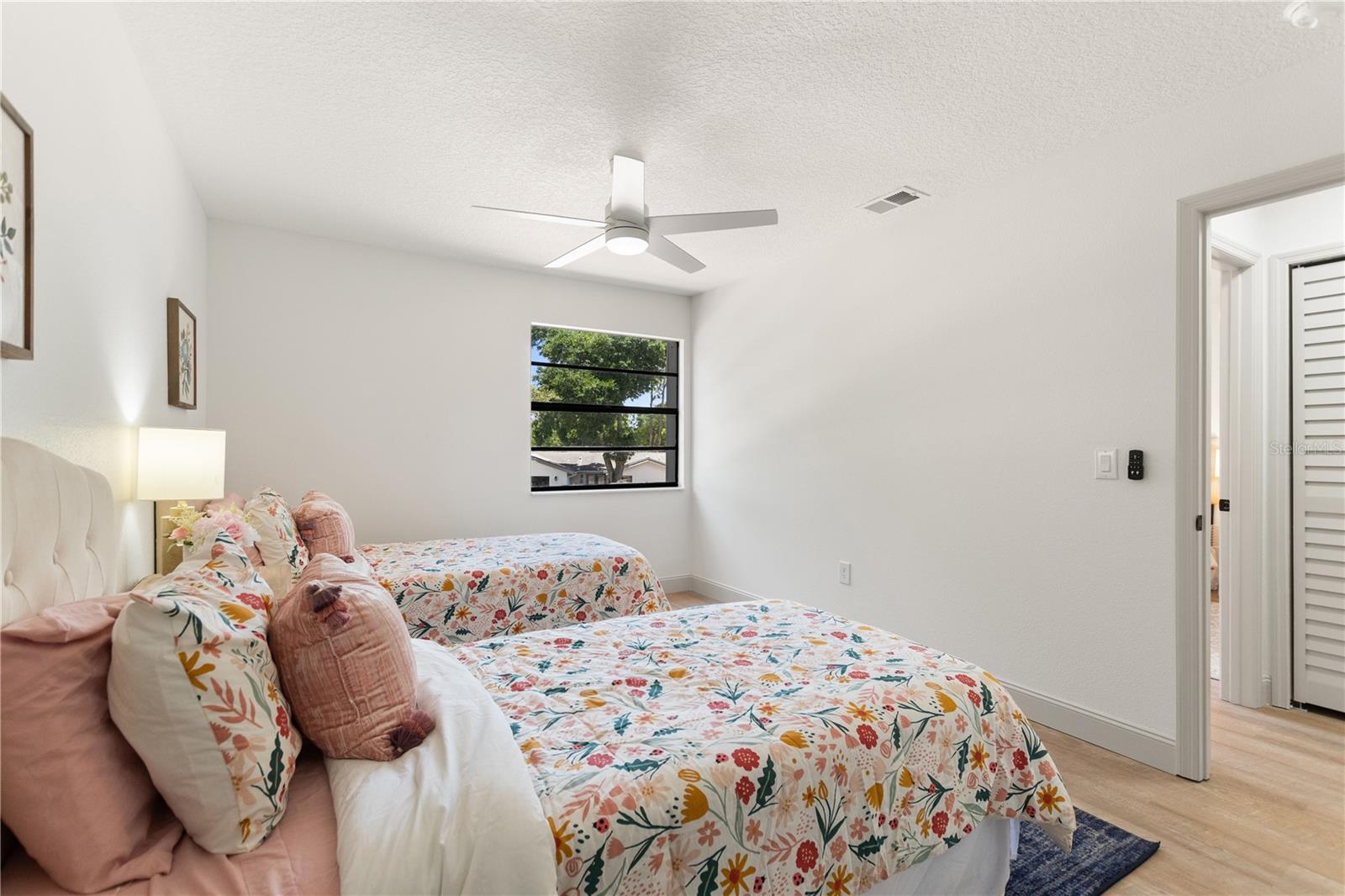LAKE ST GEORGE-UNIT III - Residential
