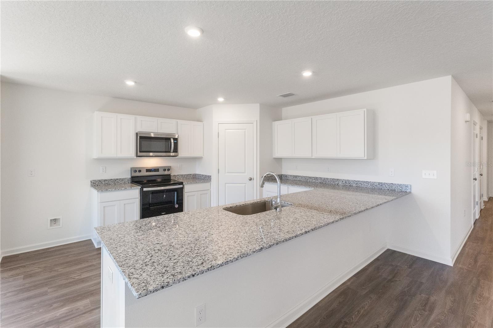 12 PIN OAK DRIVE