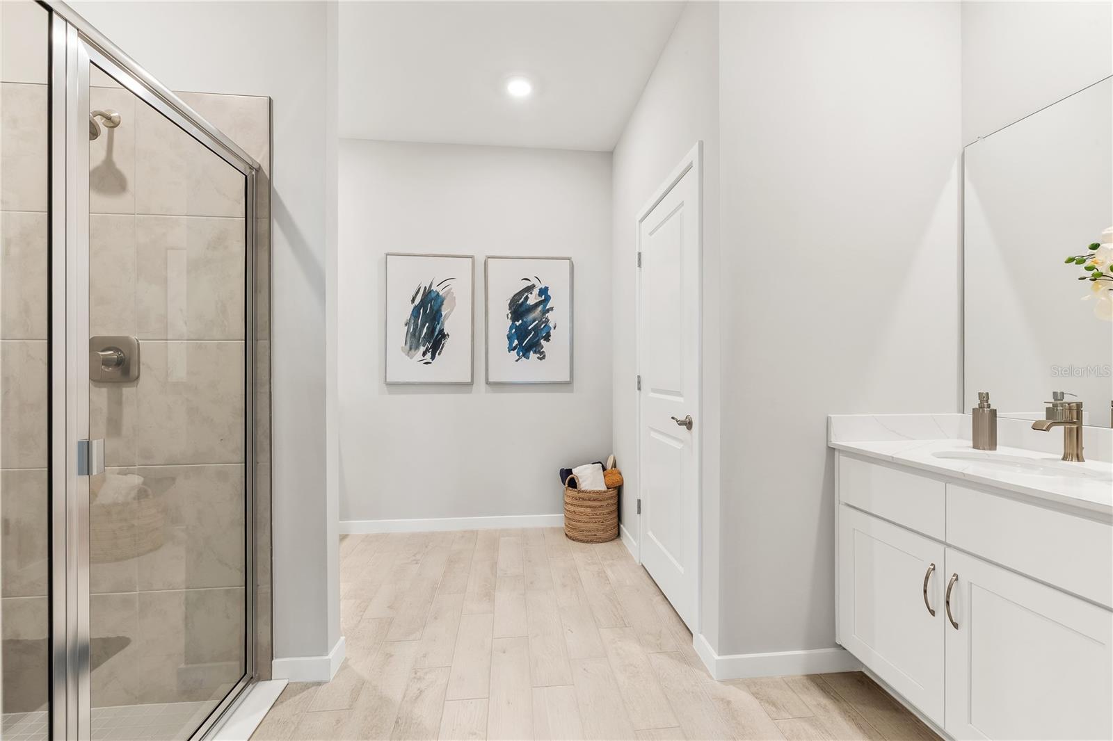 COVE AT WEST PORT - Residential