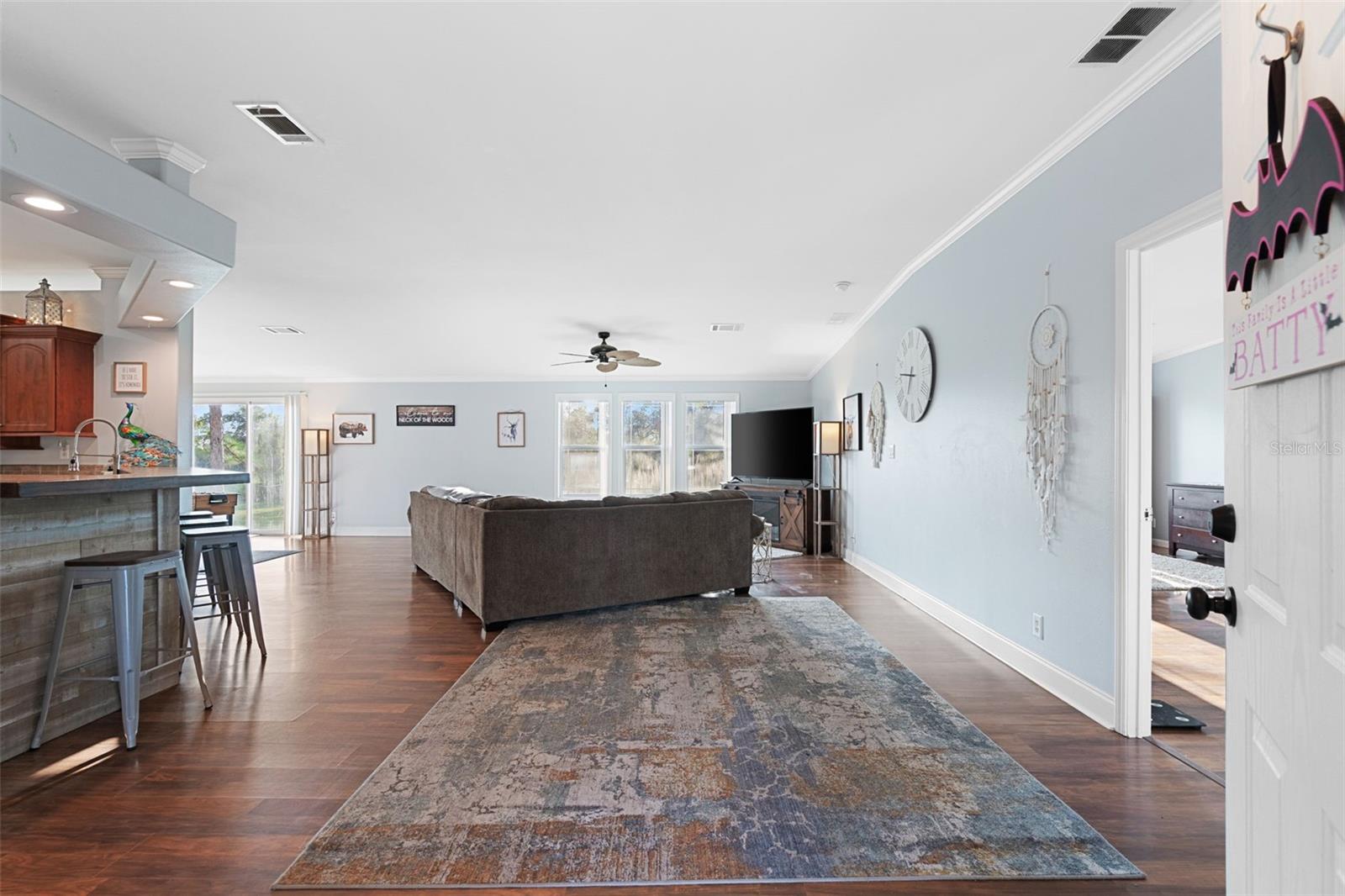 ROYAL HIGHLANDS - Residential