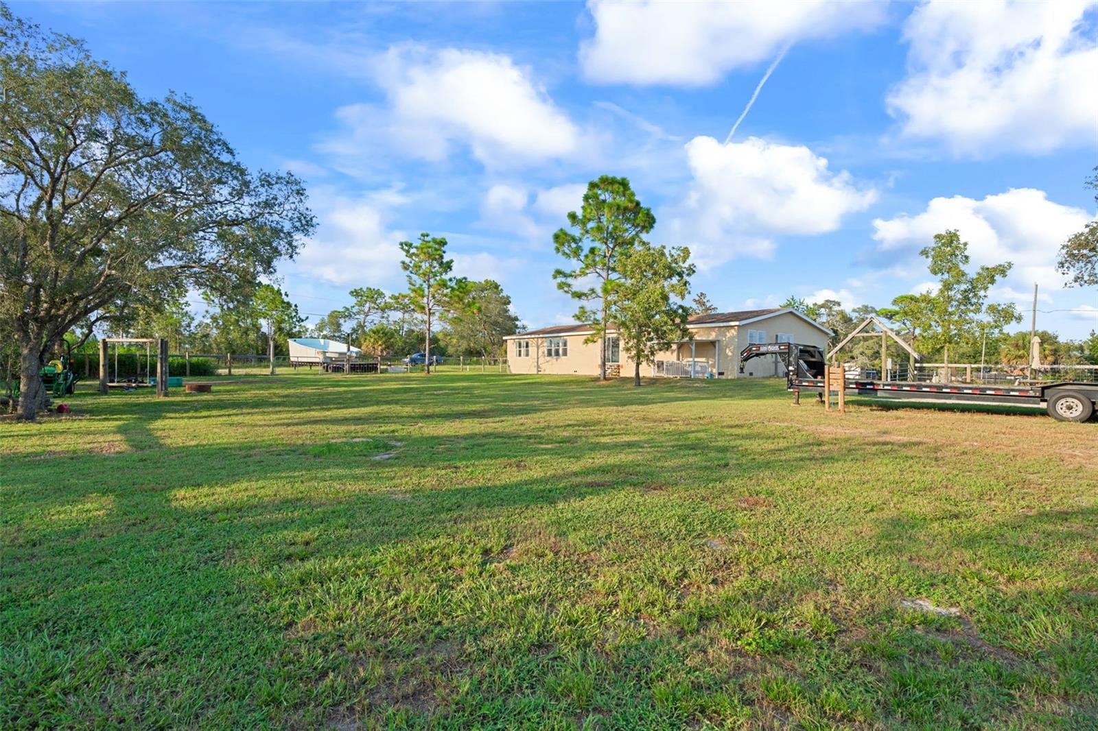 ROYAL HIGHLANDS - Residential