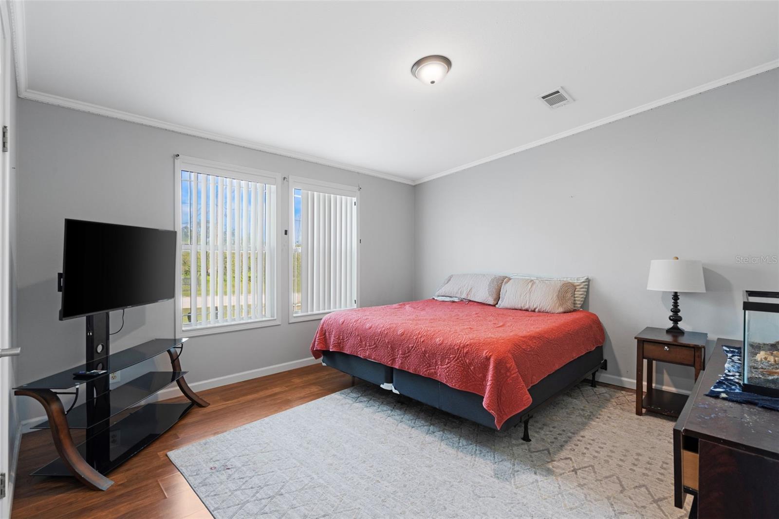 ROYAL HIGHLANDS - Residential