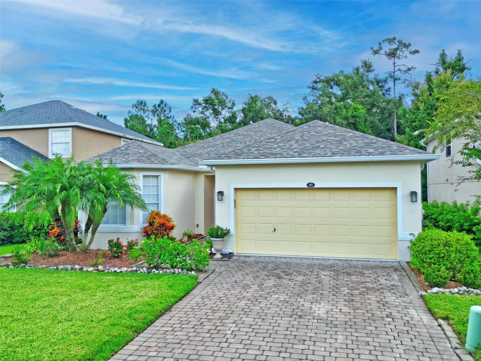 Daytona Beach Beauty in LPGA! Former custom model home loaded with upgrades—solid hardwood floors, crown molding, granite countertops, premium stainless appliances, and spa-inspired owner’s bath. Private conservation view, single-story layout, and move-in ready! Minutes to beaches, NASCAR, dining & shopping.
Step inside and discover a home packed with high-end upgrades and new appliances, from the gleaming solid hardwood floors and crown molding to the fresh, new paint throughout. The kitchen is an entertainer's dream, featuring granite countertops and premium stainless steel appliances. Relax and unwind in the spa-inspired owner's bath, a true oasis. All bedrooms feature plush, high-end carpet for ultimate comfort, and new chandeliers and ceiling fans add a modern touch. New roof in 2022, Water hater in 2022 and AC in 2020,
Live the vibrant Daytona Beach lifestyle, with world-famous beaches, NASCAR, premier dining, and shopping just minutes away. This move-in-ready home is an absolute must-see.