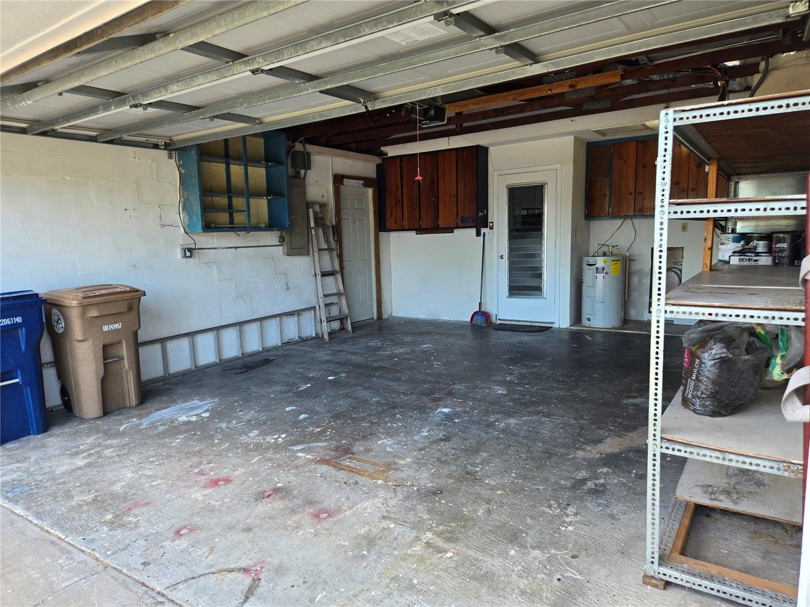 CRYSTAL ISLAND 1ST ADD - Residential Lease