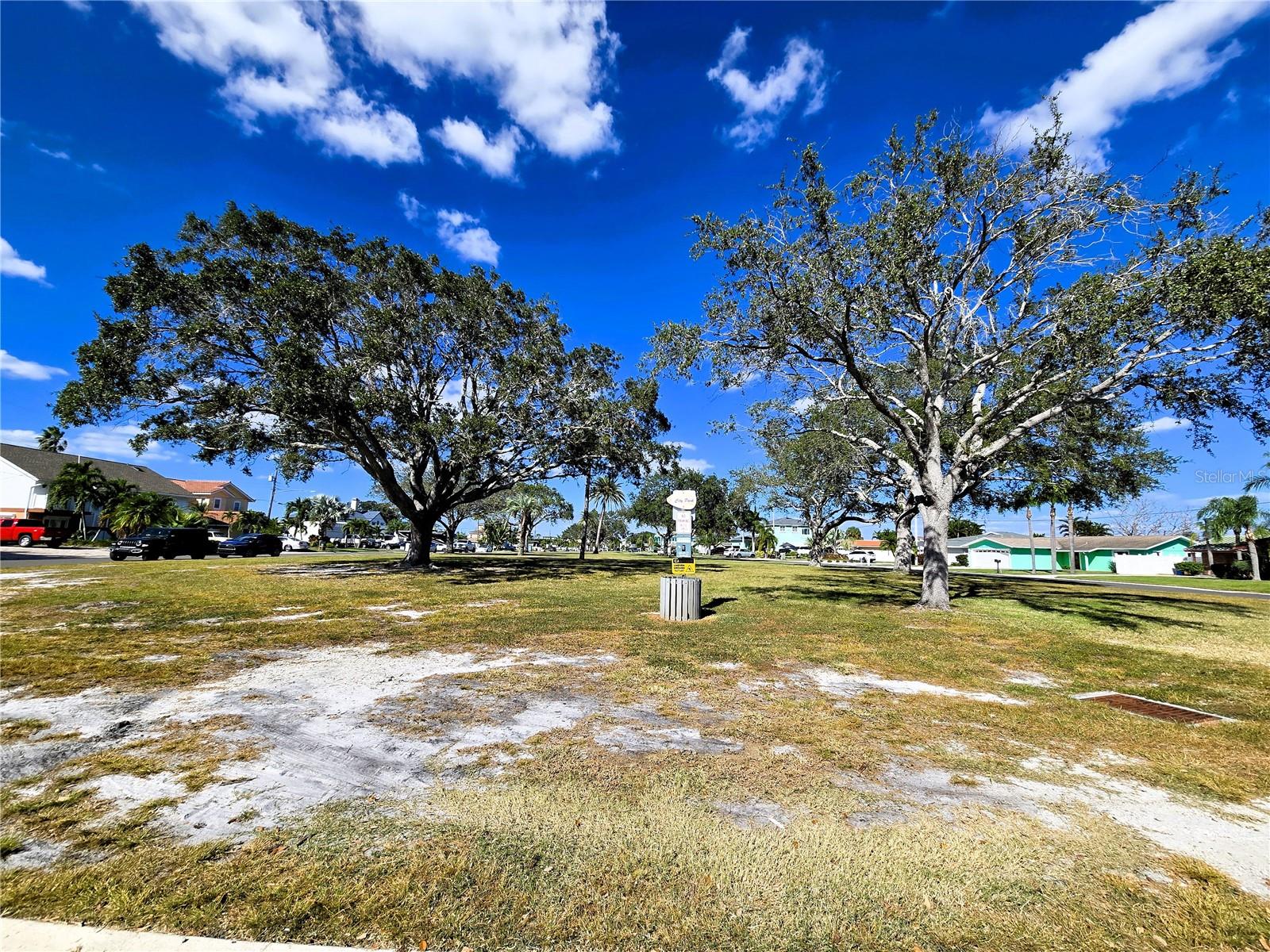 CRYSTAL ISLAND 1ST ADD - Residential Lease