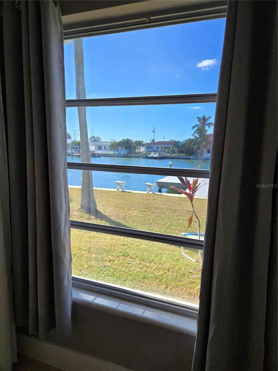 CRYSTAL ISLAND 1ST ADD - Residential Lease