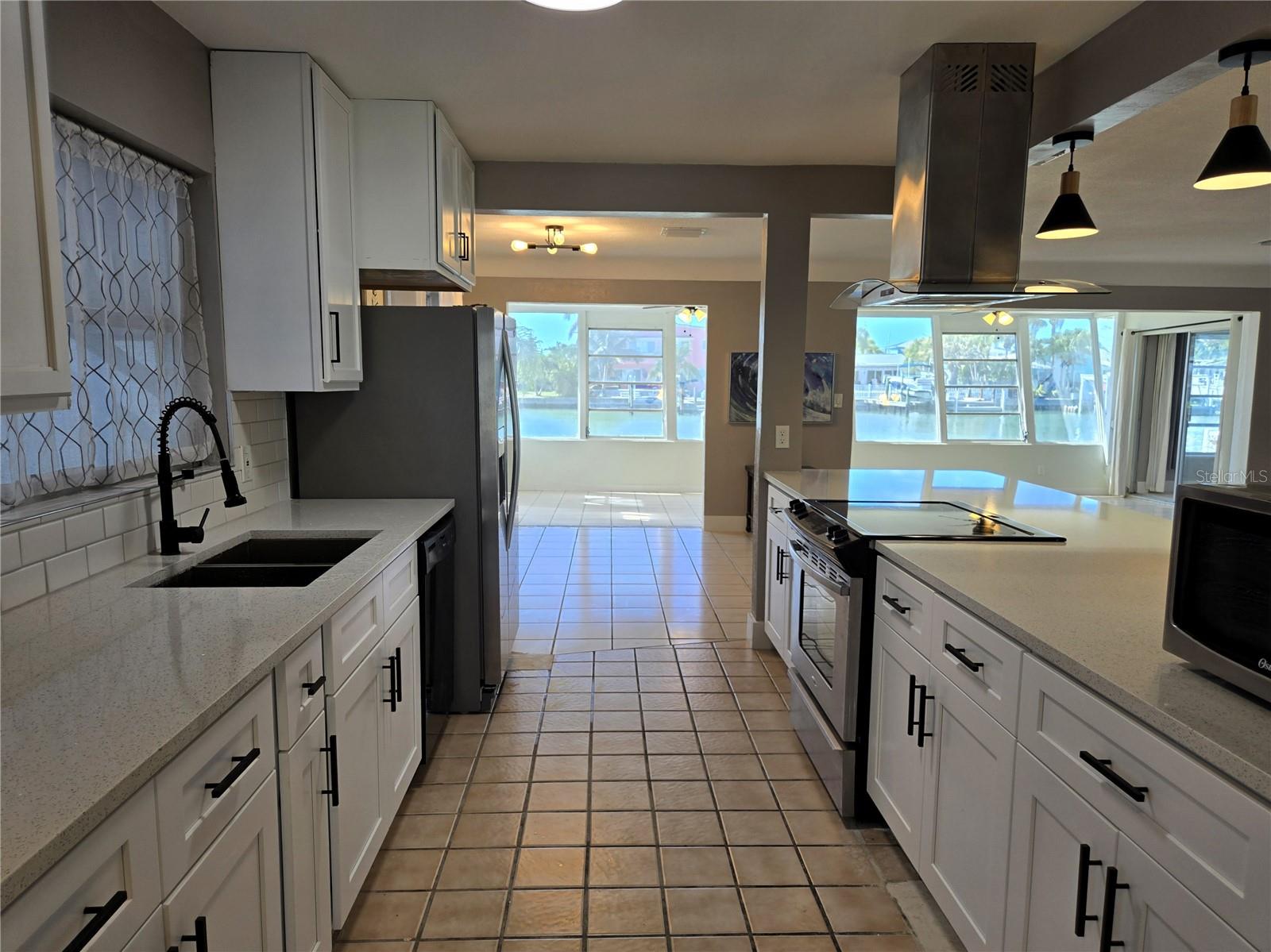 CRYSTAL ISLAND 1ST ADD - Residential Lease