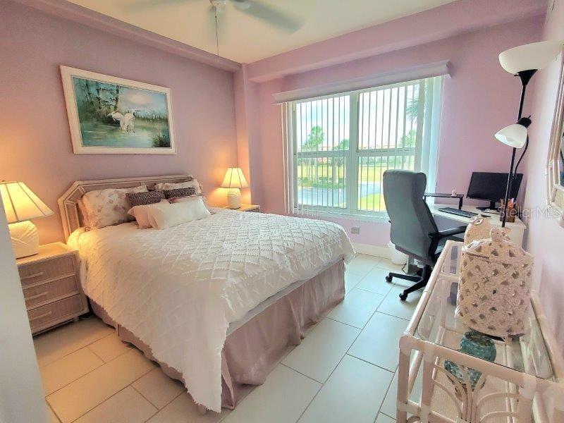 POINTS WEST PH 01 BLDG 01 - Residential Lease