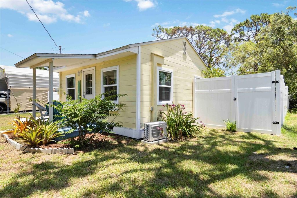 Photo of 233 N New York Avenue, Englewood, FL 34223 (MLS # C7510471)