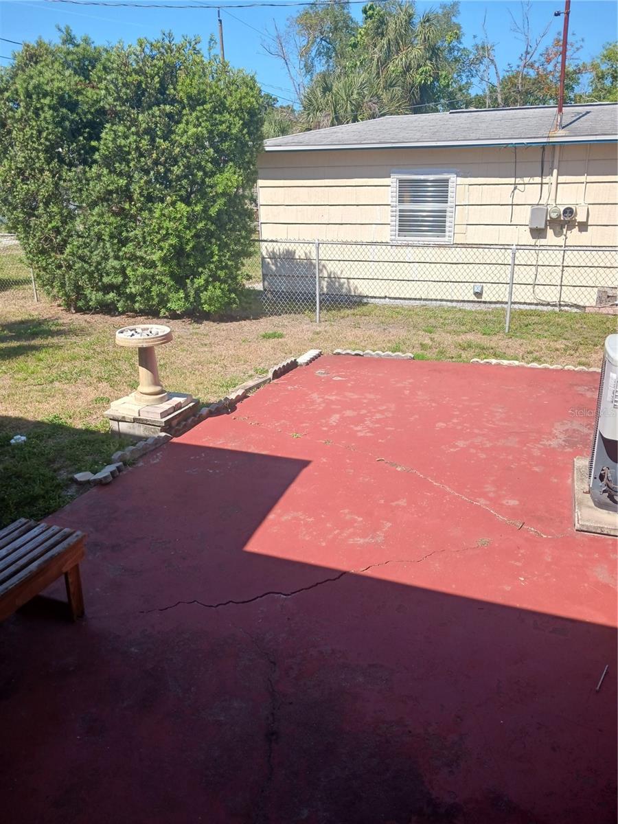 PINECREST PARK - Residential