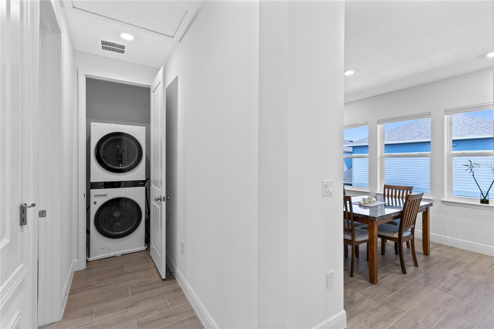 LAUREATE PARK - Residential