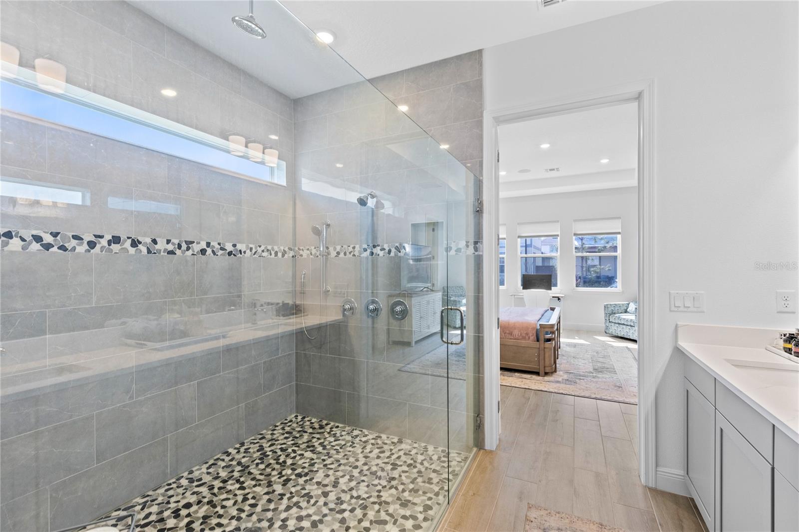 LAUREATE PARK - Residential