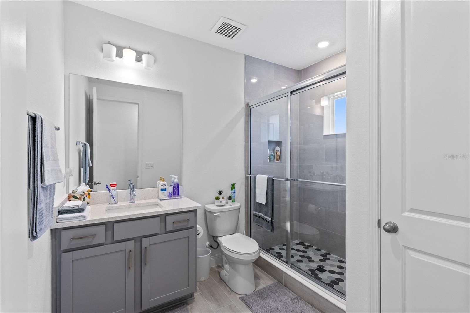 LAUREATE PARK - Residential