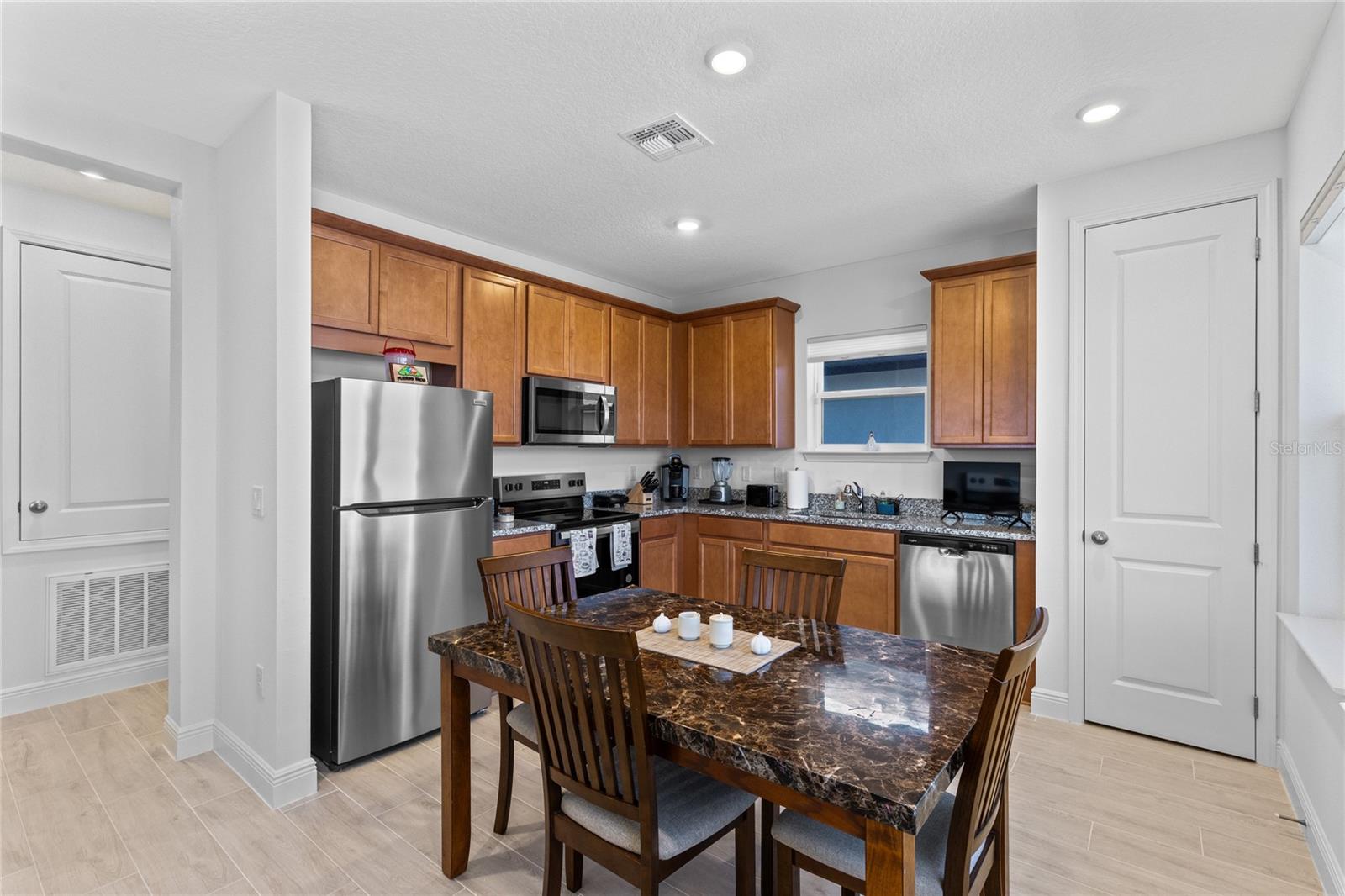 LAUREATE PARK - Residential