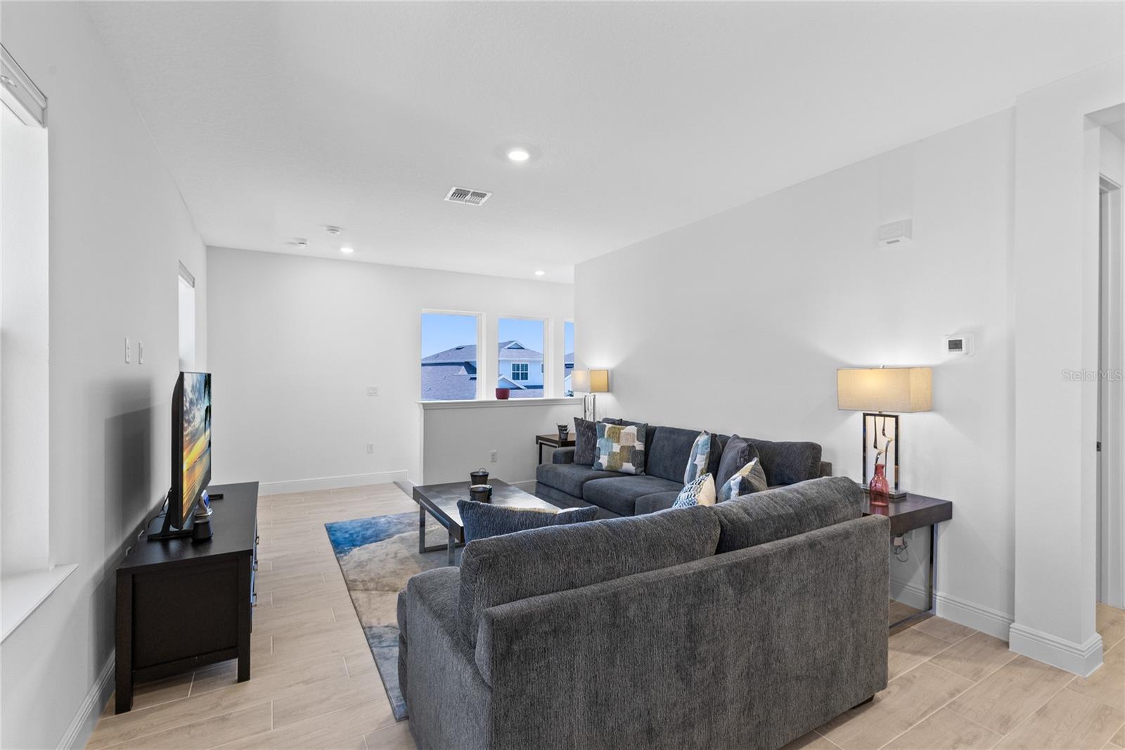 LAUREATE PARK - Residential