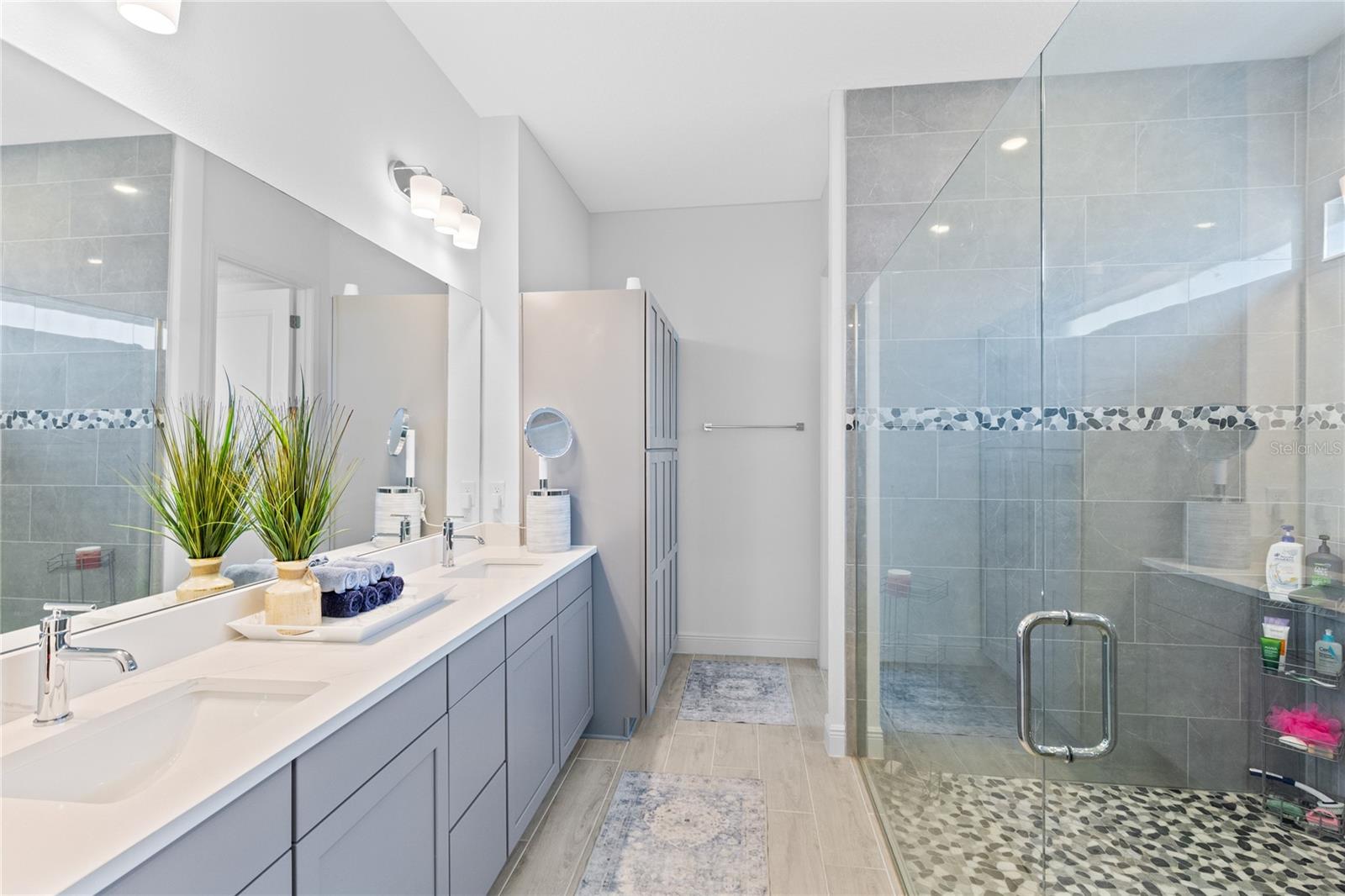 LAUREATE PARK - Residential