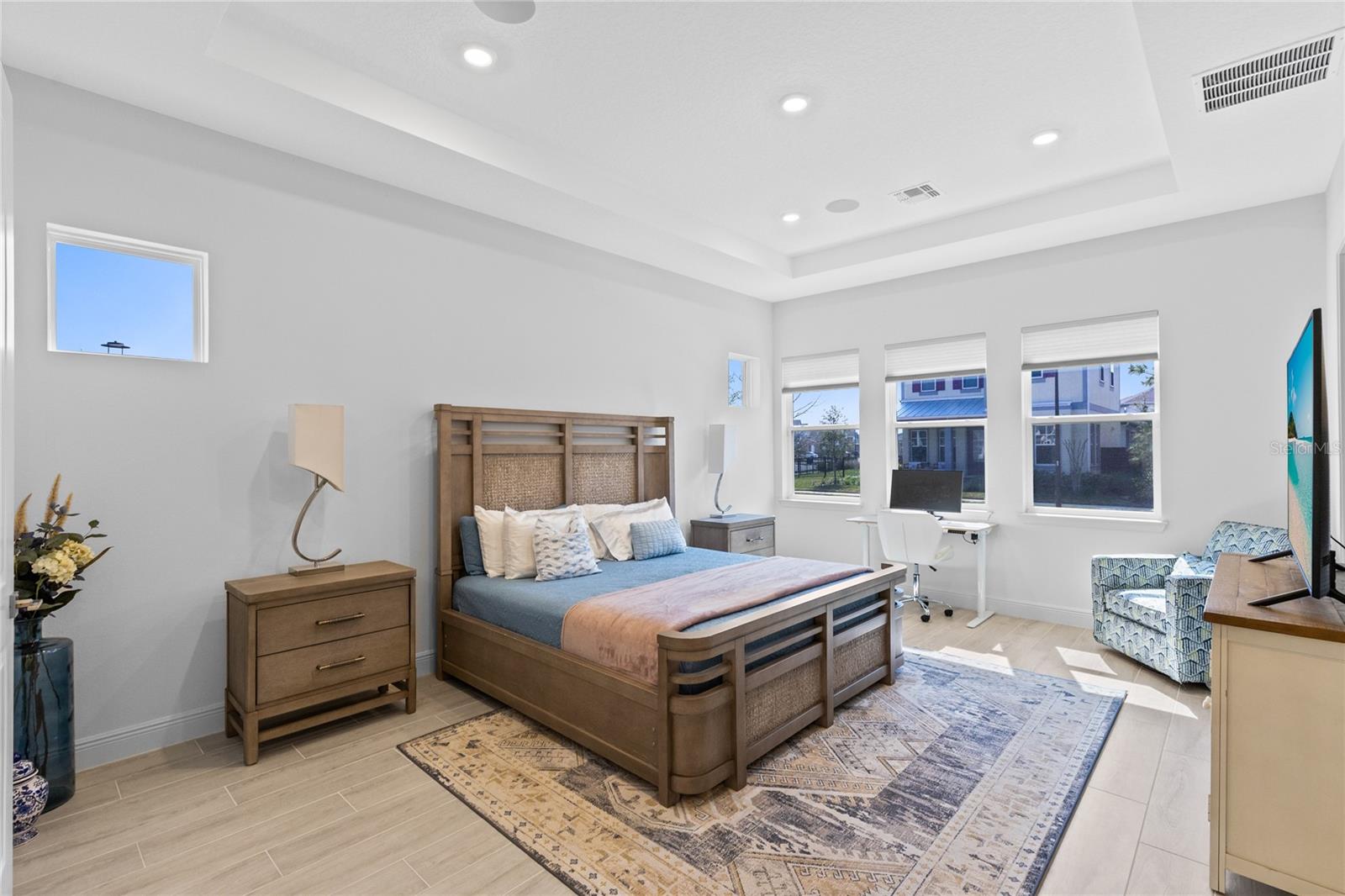 LAUREATE PARK - Residential