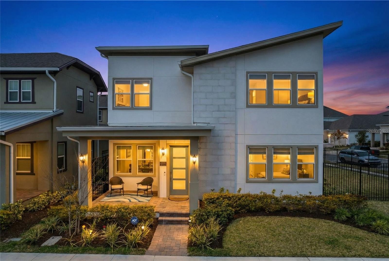 LAUREATE PARK - Residential