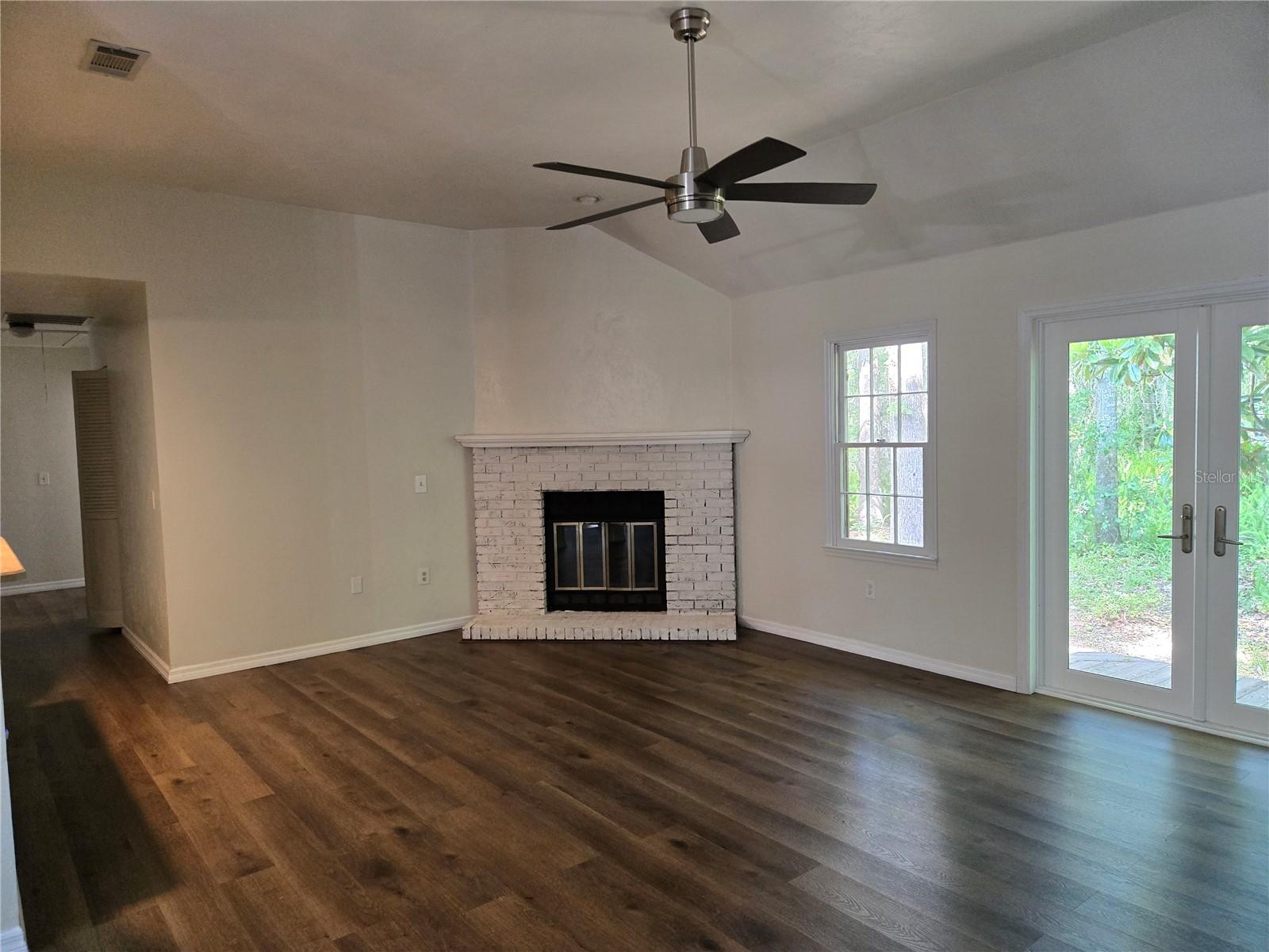 8502 SW 52ND PLACE