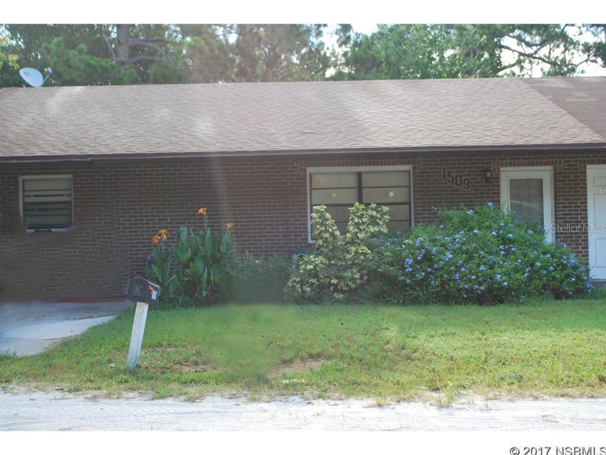 GOOD CHANCE TO OWN - 1/2 OF A DUPLEX. ROOF IS JUST A FEW YEARS OLD, EXTERIOR PAINTED RECENTLY. QUIET END OF THE STREET LOCATION. MOTIVATED SELLER!! BRING OFFER ;Water: City