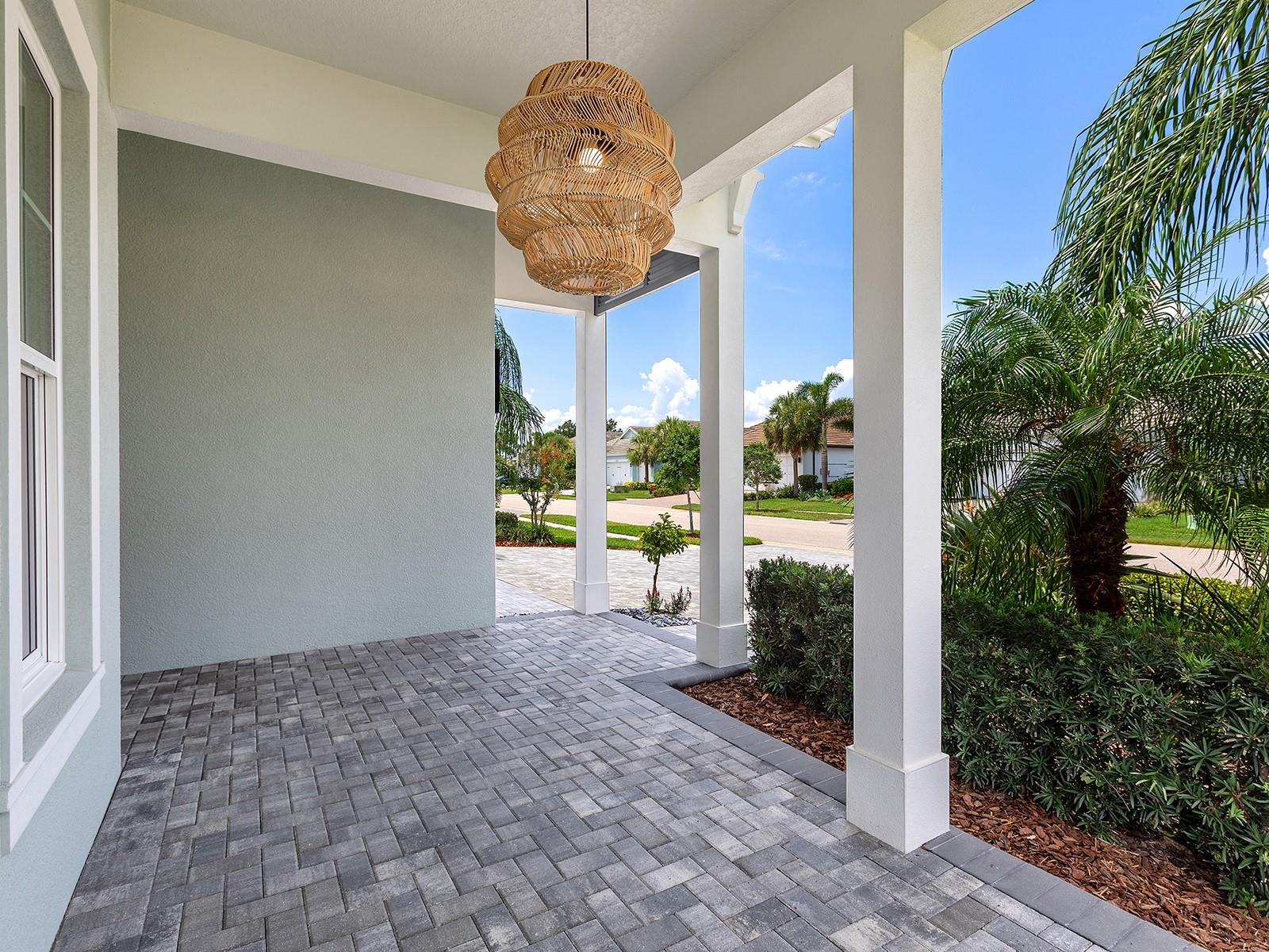 8282 GRANDE SHORES DRIVE