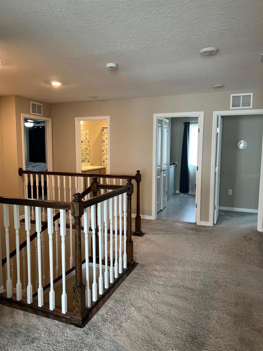 WHISPERING PINES PH 1 - Residential