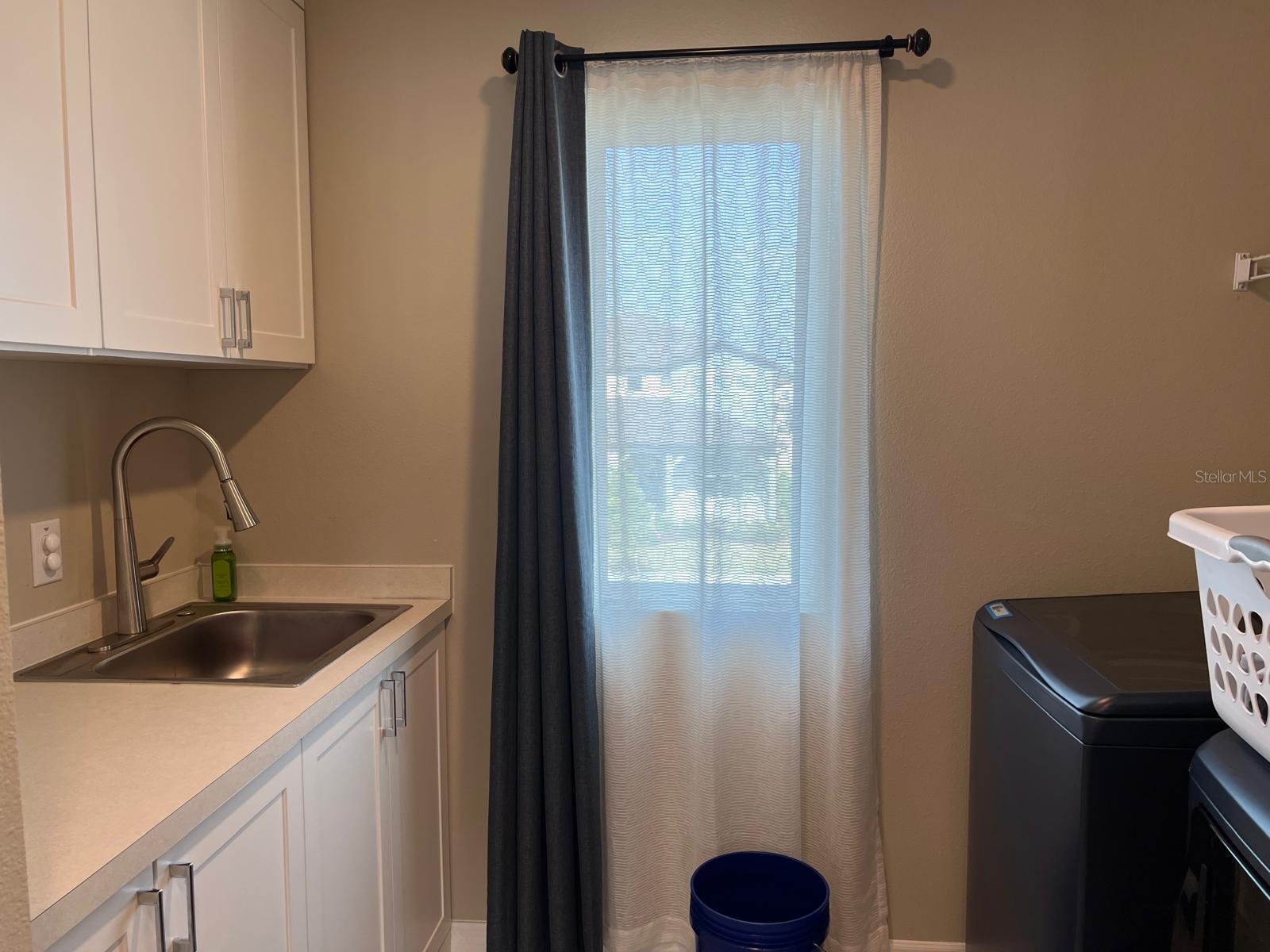 WHISPERING PINES PH 1 - Residential