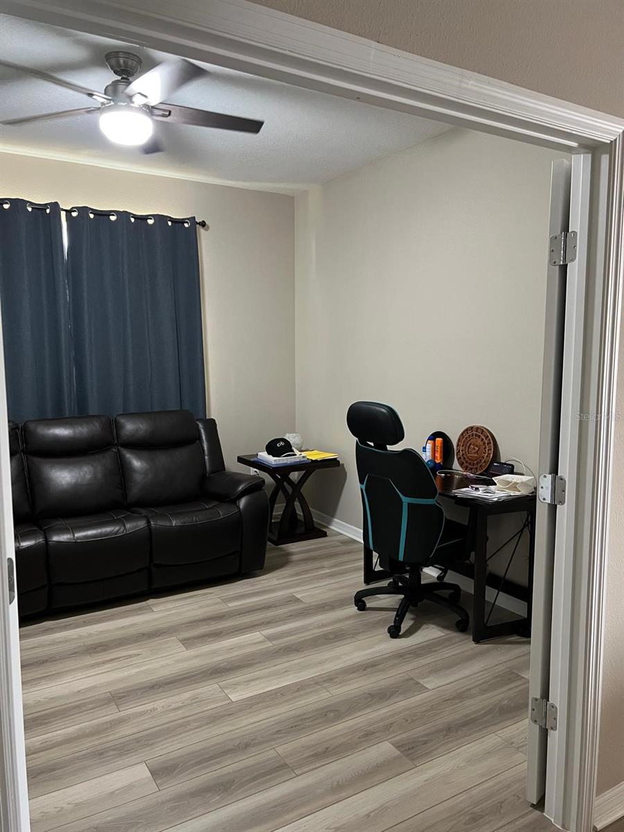 WHISPERING PINES PH 1 - Residential