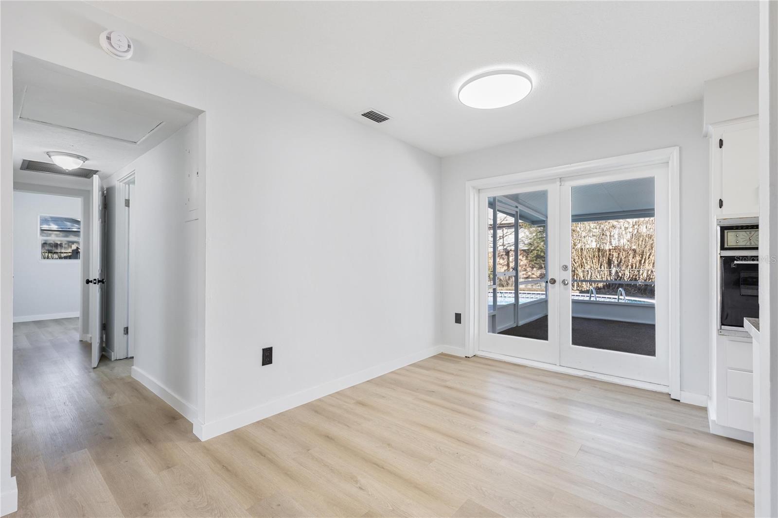 CORRINE TERRACE - Residential