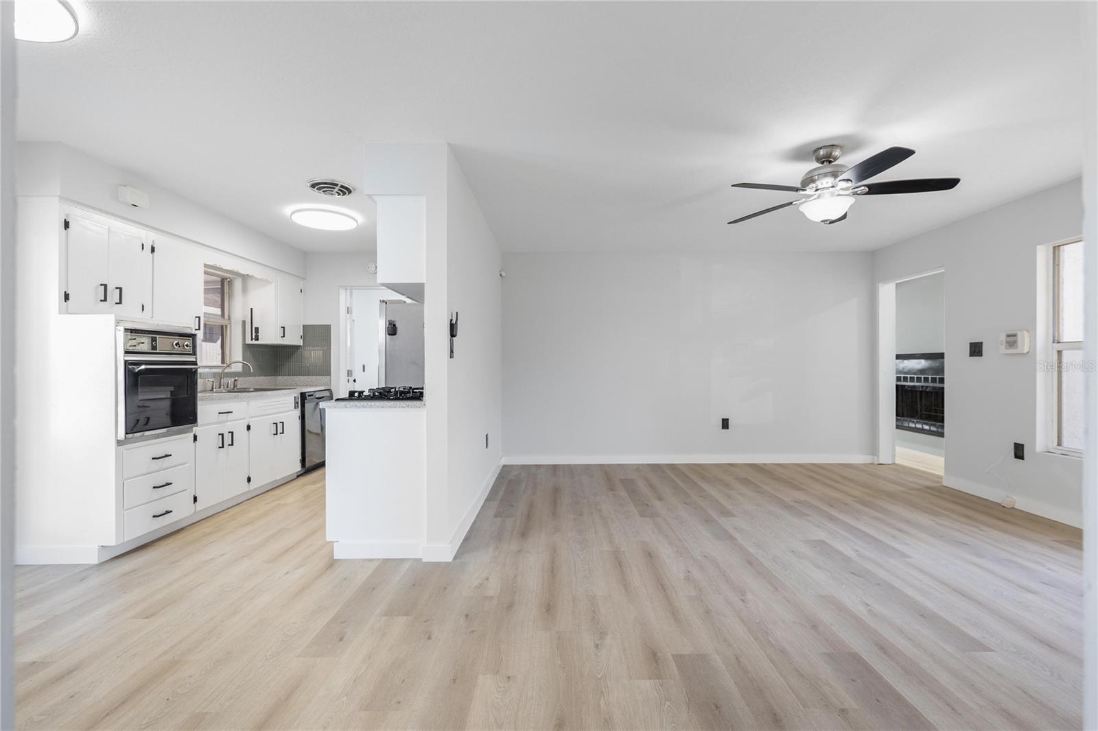 CORRINE TERRACE - Residential