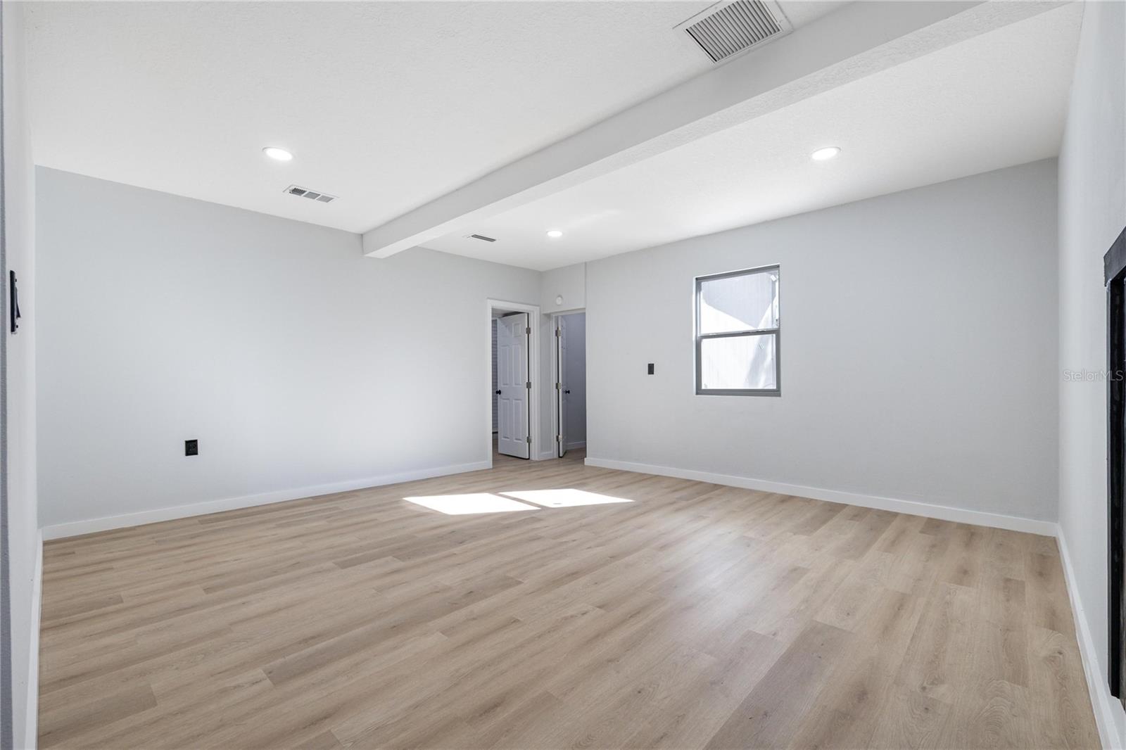 CORRINE TERRACE - Residential