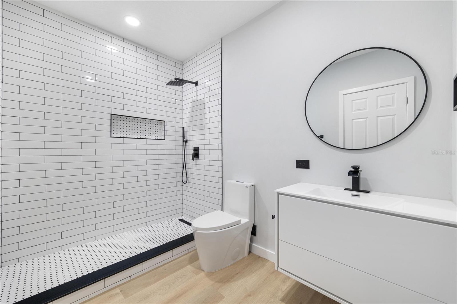 CORRINE TERRACE - Residential