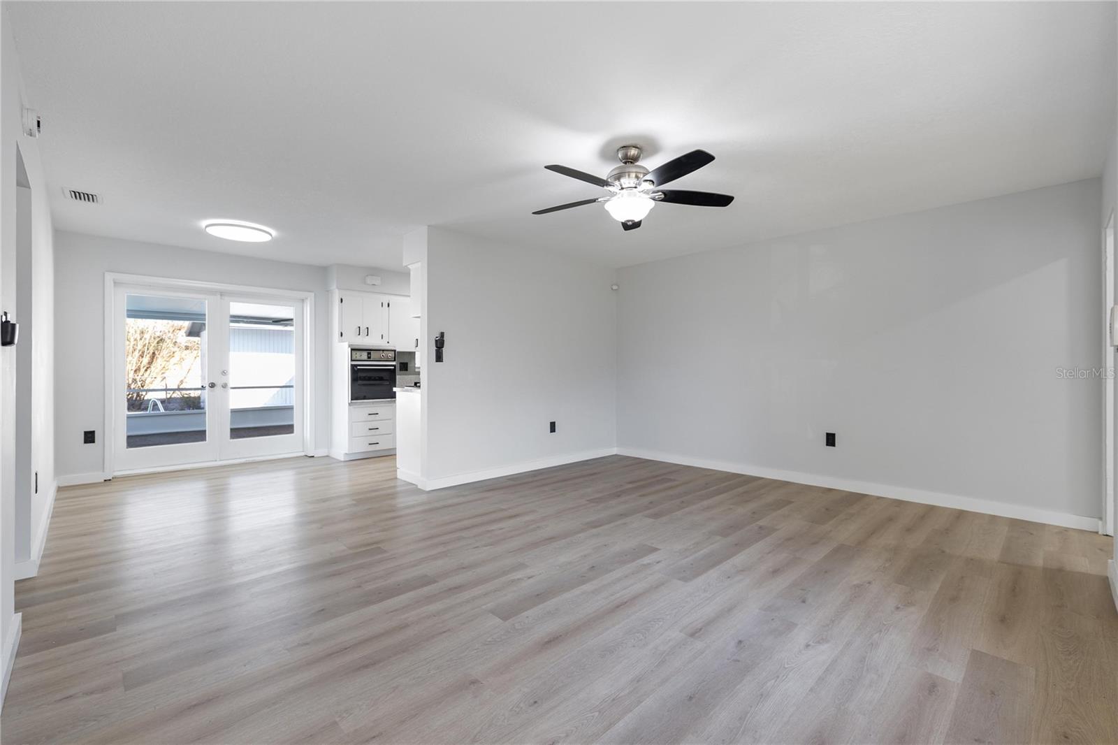 CORRINE TERRACE - Residential