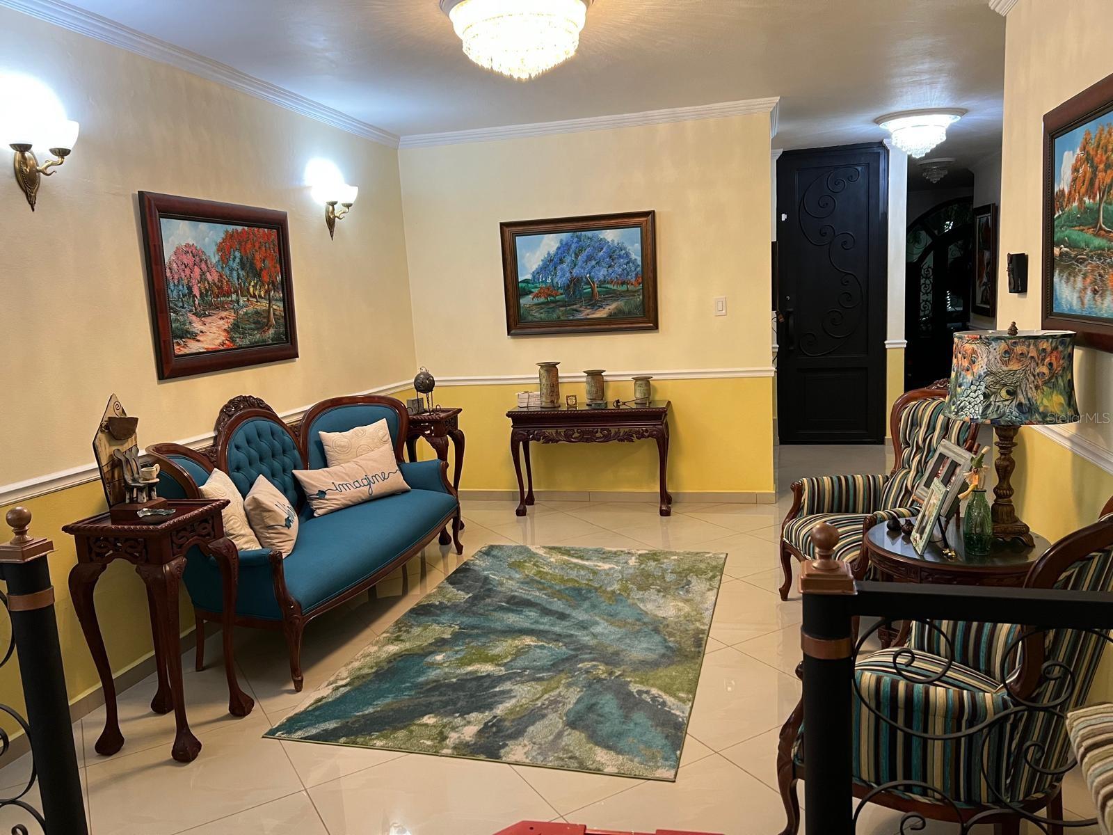 URB. LAS FLORES DE MONTEHIEDRA - Residential