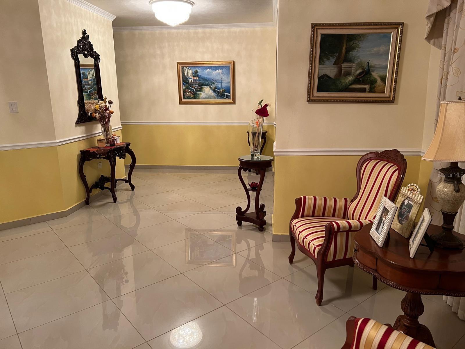 URB. LAS FLORES DE MONTEHIEDRA - Residential