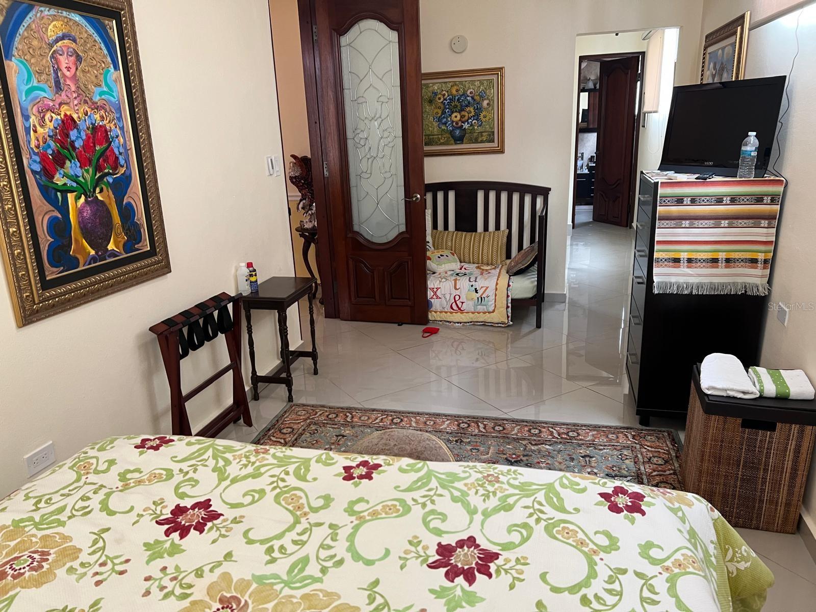 URB. LAS FLORES DE MONTEHIEDRA - Residential