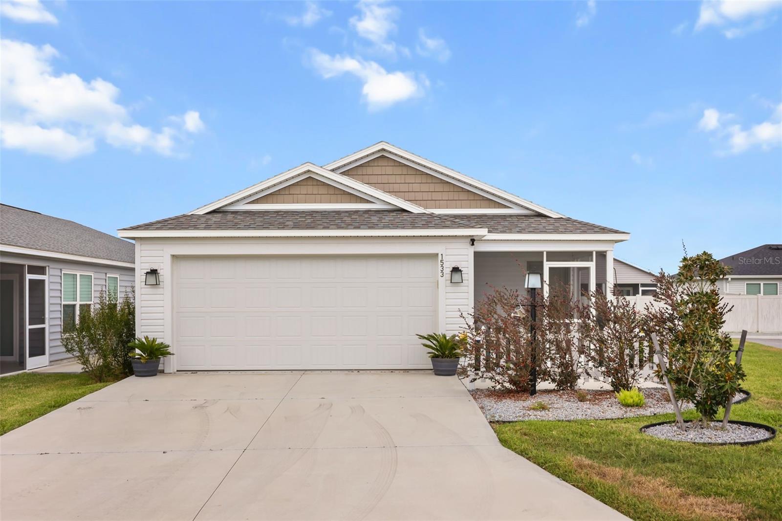 1533 LUCA LANE