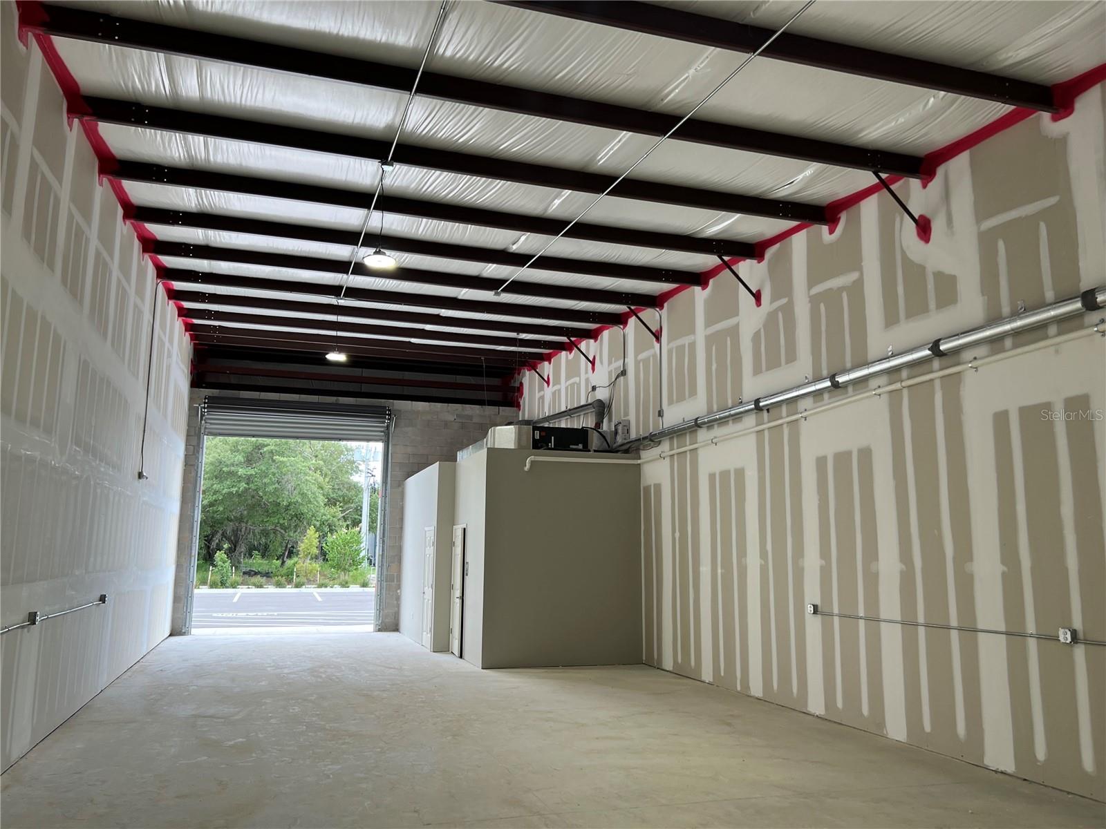 OSCEOLA INDUST PARK TR 5 - Commercial Lease