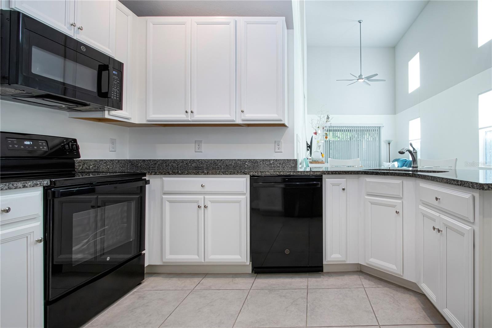 TIMBERS/WILLIAMS LNDG TWNHMS - Residential