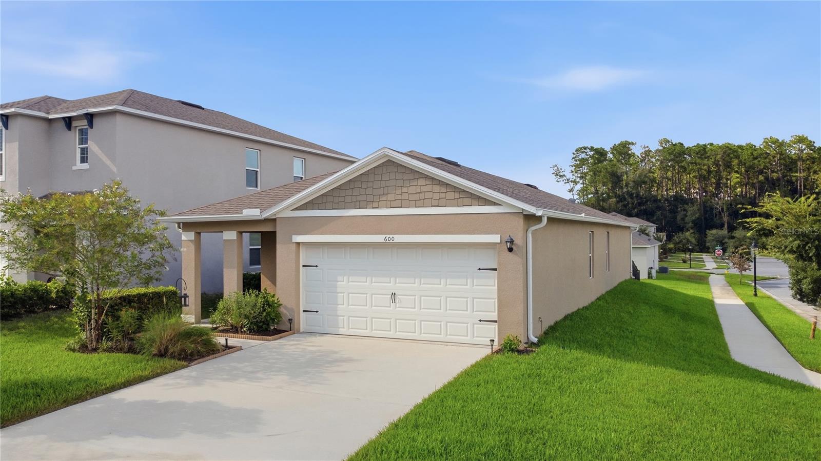 600 AUTUMN BREEZE STREET