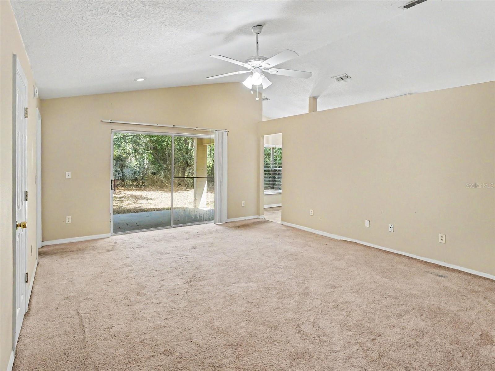 SIESTA HILLS FIRST ADD - Residential