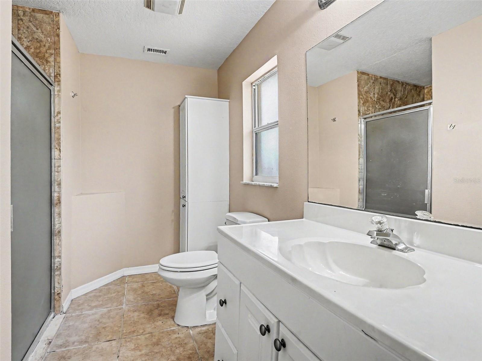 SIESTA HILLS FIRST ADD - Residential