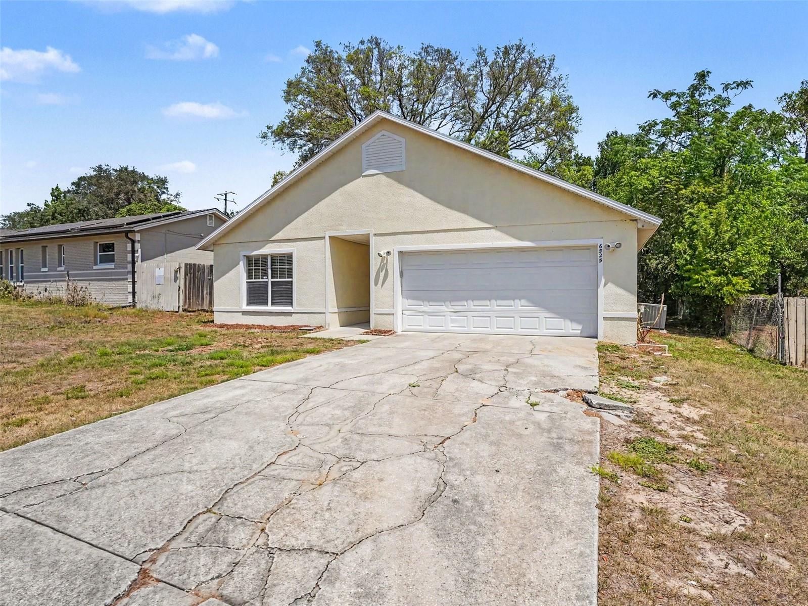SIESTA HILLS FIRST ADD - Residential