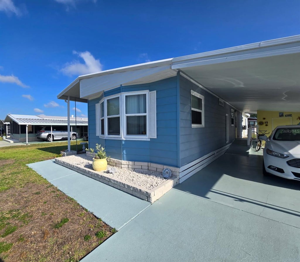 Photo of 86 Parson Drive, Winter Haven, FL 33884 (MLS # P4939656)