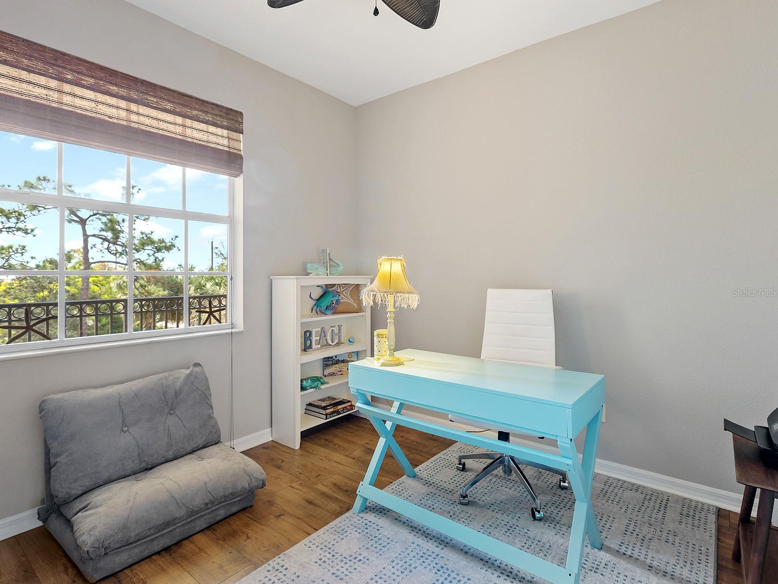 ISLAND PARK - Residential