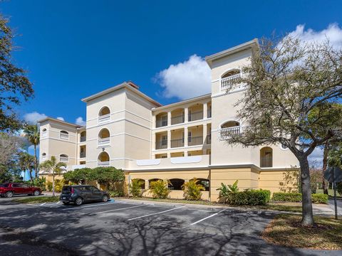Photo of 980 Cooper Street #302, Venice, FL 34285 (MLS # N6143211)