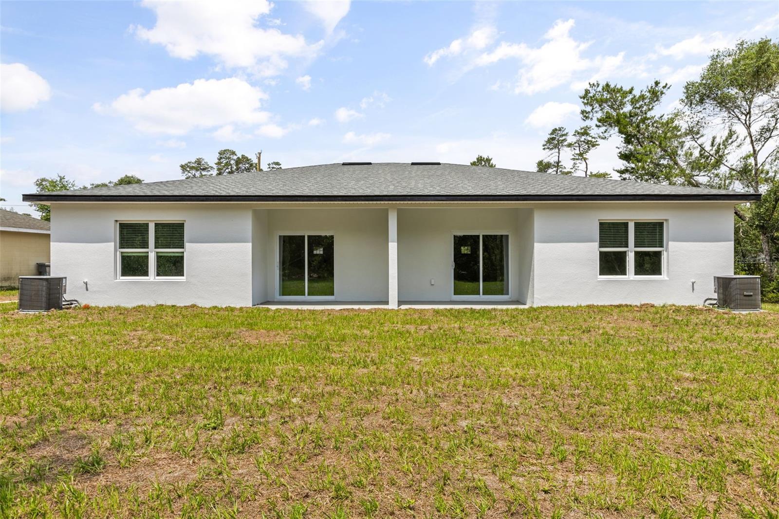 MARION OAKS UN 04 - Residential Lease